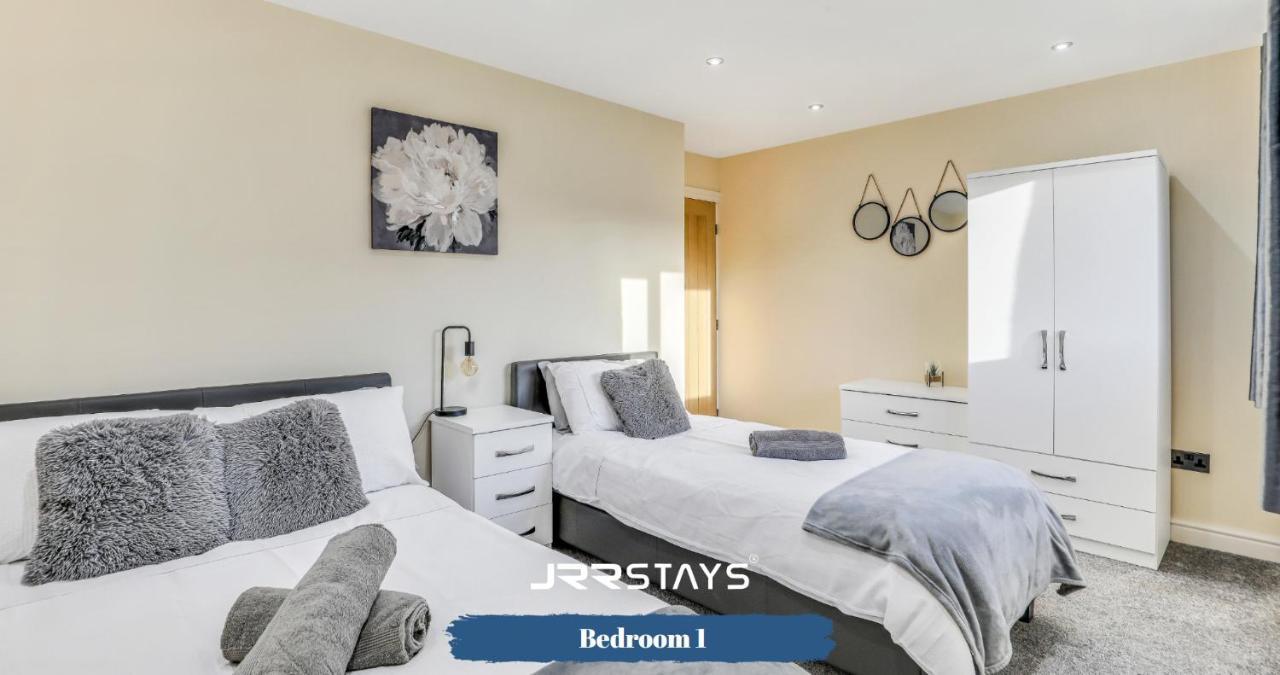 Cockermouth - 3 Bedroom, Sleeps 10 Garden - Jrr Stays Eksteriør billede